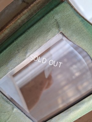 画像20: 天使のガラスケース