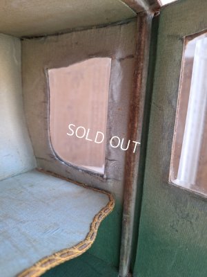 画像26: 天使のガラスケース