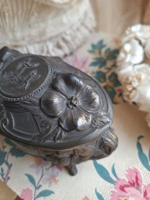 画像2: ヴィーナスとエンジェルのジュエリーボックス