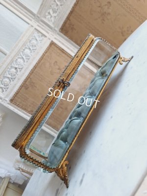 画像2: アンティーククッション付ガラスケース