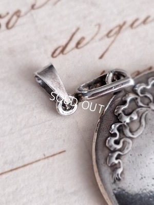 画像4: 花かごレリーフペンダントトップ