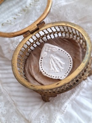 画像16: アンティークジュエリーケース