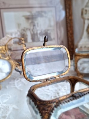 画像6: アンティークガラスジュエリーケース