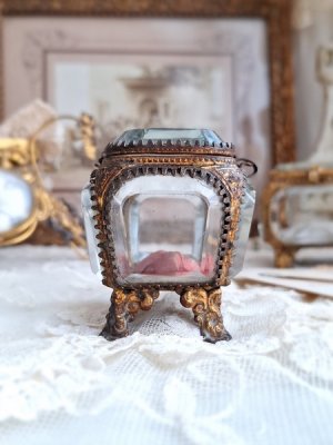 画像10: アンティークガラスジュエリーケース