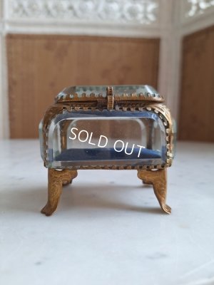 画像9: アンティークガラスジュエリーボックス