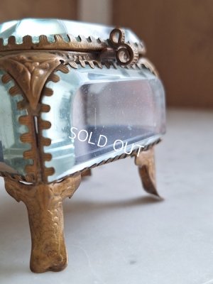 画像13: アンティークガラスジュエリーボックス