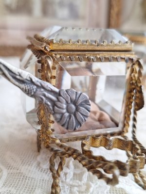 画像17: アンティークキャリッジ型ジュエリーケース