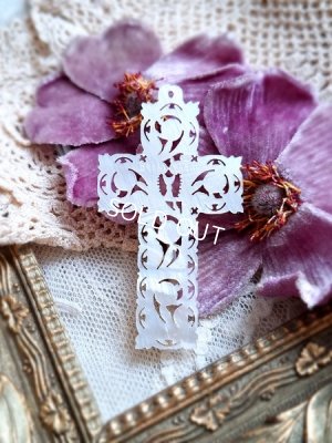 画像7: マザーパール透かしの十字架