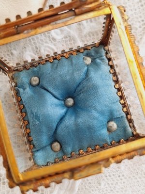 画像3: クッション付ガラスジュエリーケース