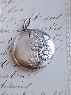 画像9: マーガレットシルバーペンダントトップ