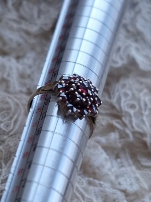 画像5: ボックス付アンティークガーネット石リング