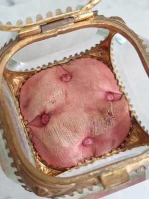 画像6: アンティークガラスジュエリーケース