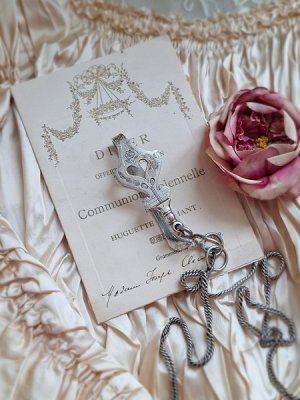 victorianchartaine