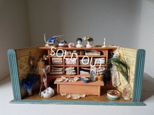 画像2: アンティークドールハウス