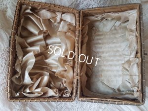 画像10: バスケット付きビスクドール