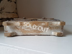 画像6: レース付きドールキャビネット