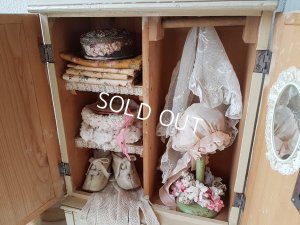 画像16: ドールキャビネット