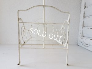 画像3: アイアン製ドールベッド