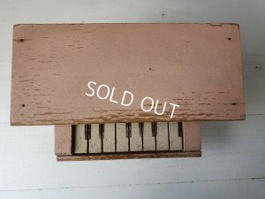 画像4: アンティ―クトイピアノ