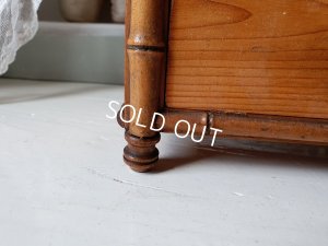 画像12: アンティークドールキャビネット