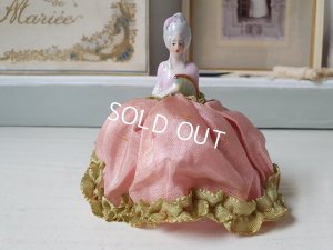 画像8: アンティークボックス付ハーフドール