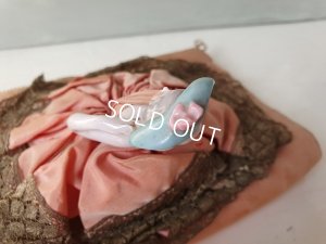 画像8: アンティークハーフドールハンキーケース