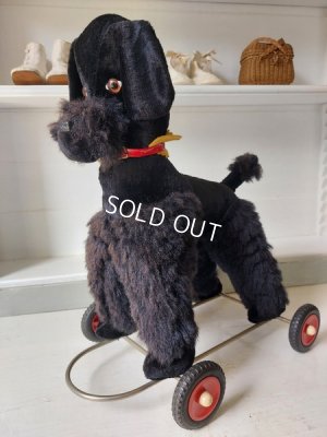 画像2: 車輪付きプードル