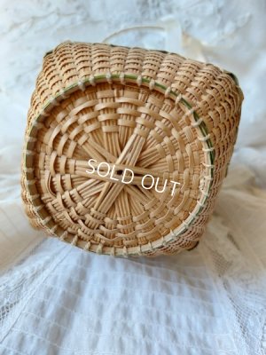 画像9: アンティークドールバスケット