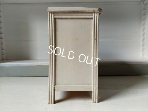 画像10: アンティーク白いドールドロワー