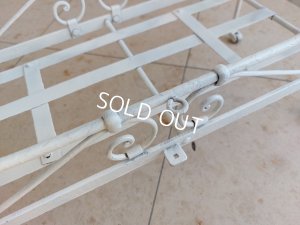 画像8: アイアン製ドールベッド