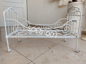 画像4: アイアン製ドールベッド