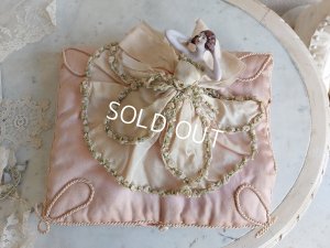 画像11: アンティークハーフドールロココ装飾ハンキーケース