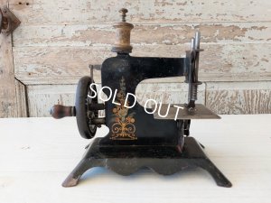 画像13: アンティークトイミシン