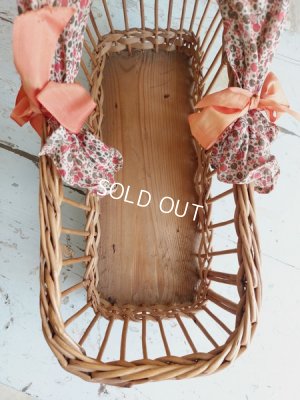 画像11: アンティーク籐ドールベッド