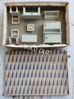 画像2: アンティークミニチュア家具