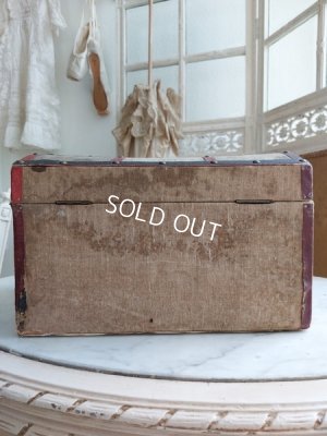 画像9: アンティークドールトランク