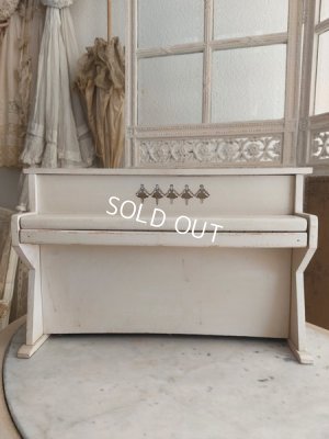 画像2: アンティークトイピアノ