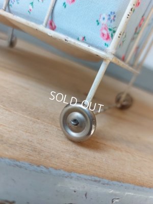 画像7: アンティークドールベッド