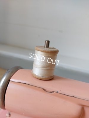 画像8: アンティークCacige社ピンクトイミシン