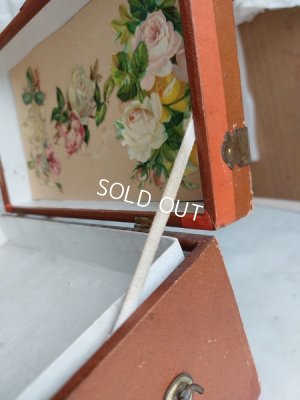 画像8: アンティークドールトランク