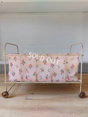 画像3: アンティークドールベッド