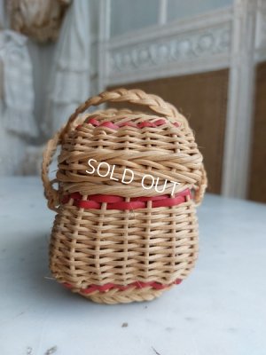 画像8: アンティークドールバスケット