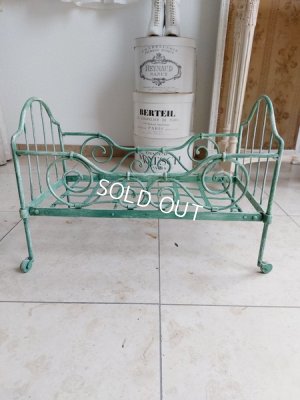 画像12: アンティークアイアンドールベッド