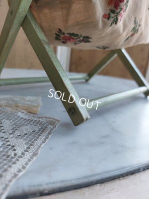 画像8: アンティーク小さなトラバイユーズ