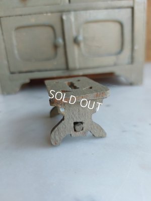 画像20: アンティークドールカップボード&フットレスト