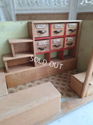 画像16: アンティークトイショップ