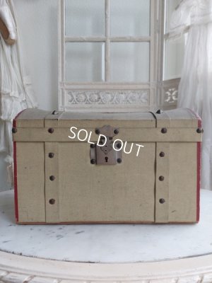 画像3: アンティークドールトランク
