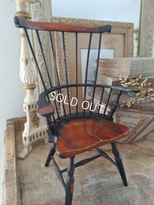 antiquedollchair