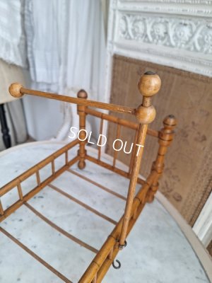 画像5: アンティークドールベッド