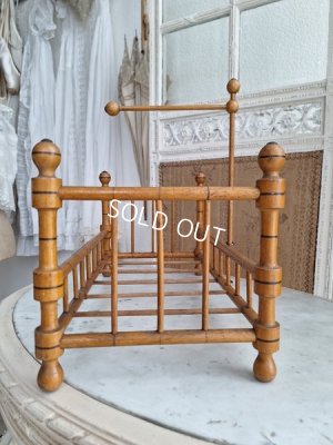 画像7: アンティークドールベッド